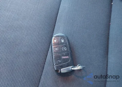 2014 Jeep Grand Cherokee Laredo z USA, uszkodzony, nr VIN 1C4RJFAG8EC384781